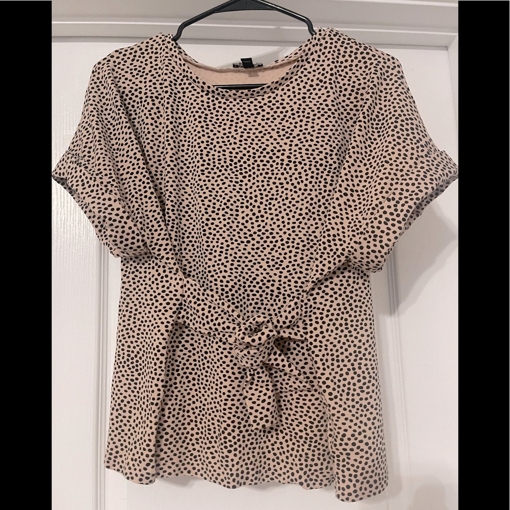 EXPRESS- Textured Tie Waist Rolled Sleeve Tee